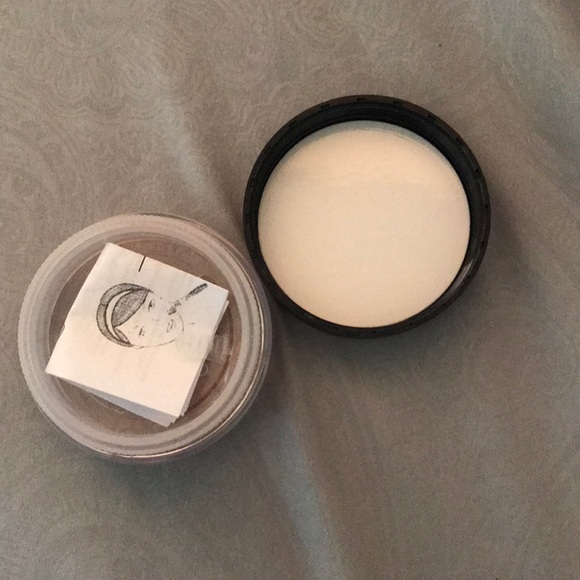 bareMinerals Original Foundation - Picture 3 of 5